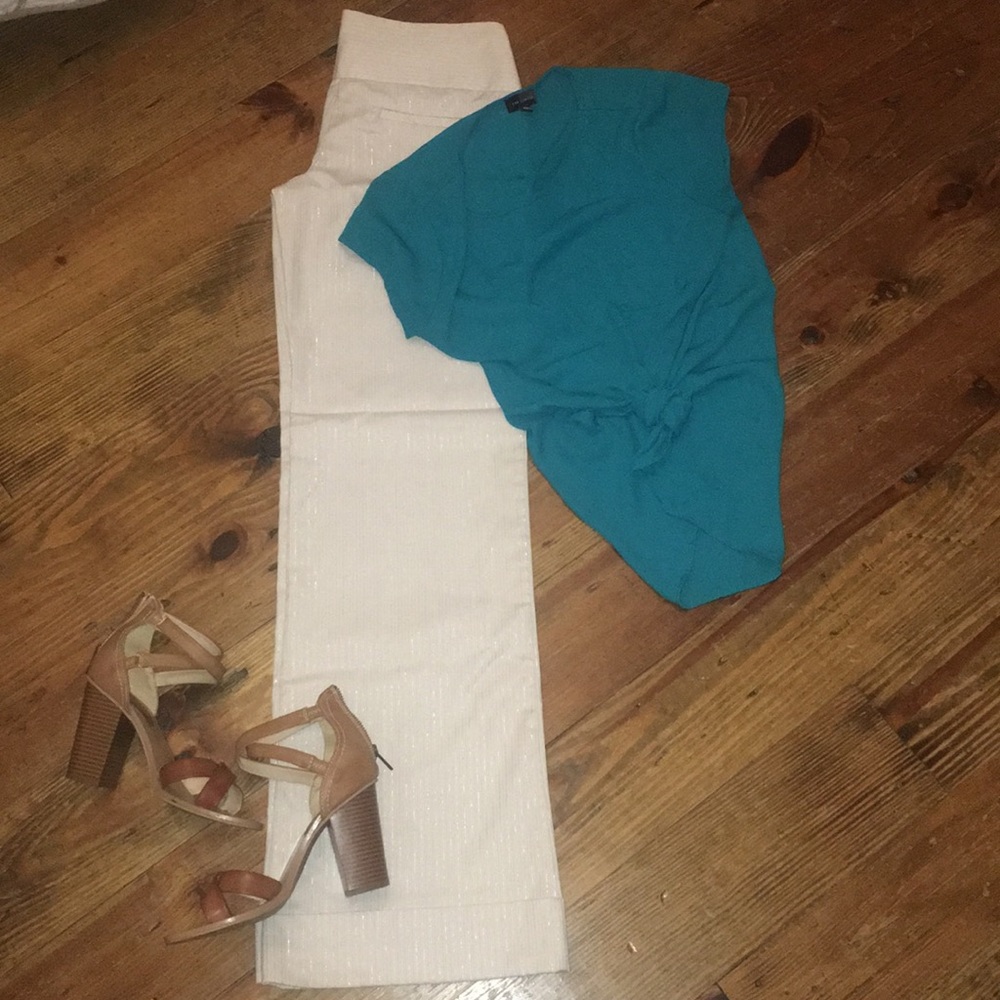 Size 1 wide leg dress pants from studio y brand.